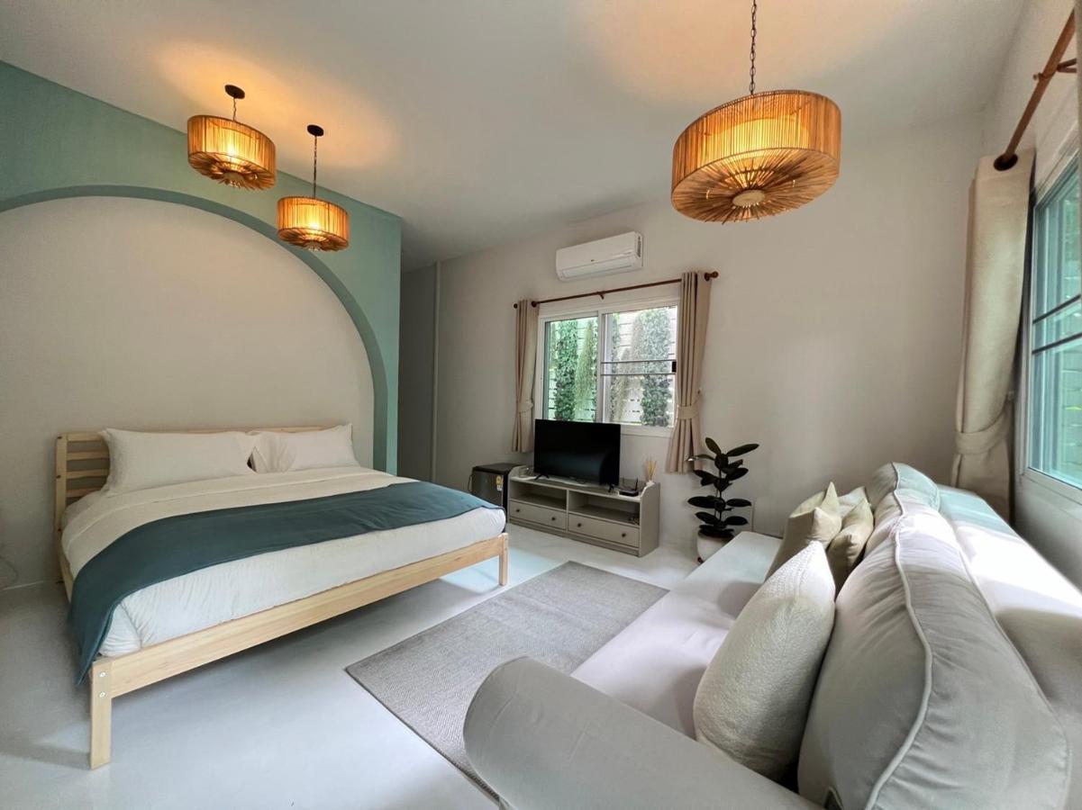 Warm White Hua Hin House Hotel Buitenkant foto